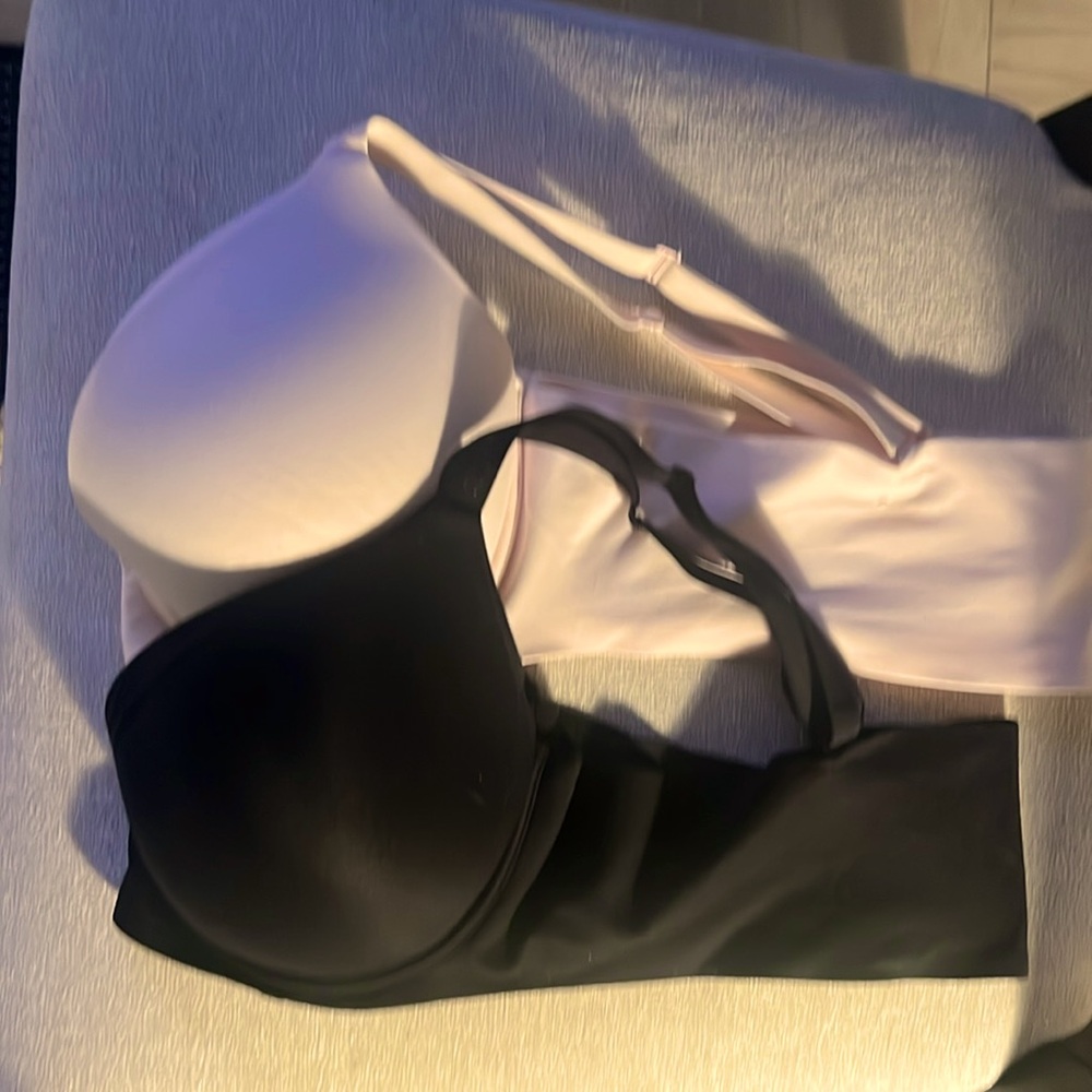 Aerie Cream and Black Bra Set